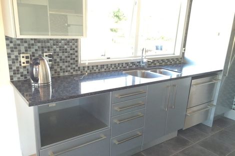 Photo of property in 189 Rangatira Road, Beach Haven, Auckland, 0626