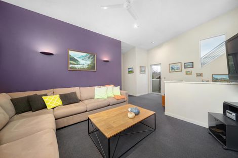 Photo of property in 31a Kings Drive, Wanaka, 9305
