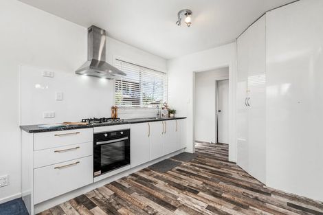 Photo of property in 15 Stackhouse Avenue, Bishopdale, Christchurch, 8053