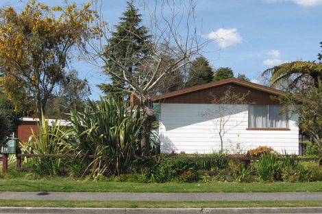 Photo of property in 28 Clouston Crescent, Fenton Park, Rotorua, 3010