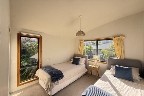 Photo of property in 37 Cornwall Road, Lyttelton, 8082