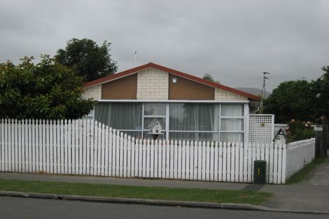 Photo of property in 1/93 Bayswater Crescent, Bromley, Christchurch, 8062