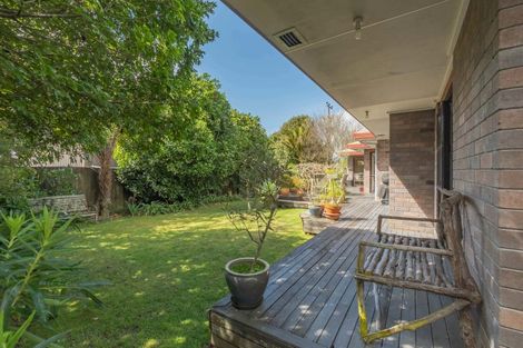 Photo of property in 36 North Road, Clevedon, Papakura, 2582