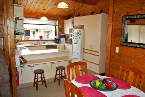 Photo of property in 1870 State Highway 1, Kaiwaka, 0573