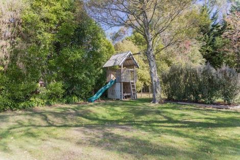 Photo of property in 17 Smith Street, Dannevirke, 4930
