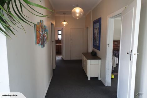 Photo of property in 247 Wainoni Road, Avondale, Christchurch, 8061