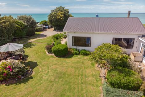 Photo of property in 347 Waimate Highway, Saint Andrews, Timaru, 7971