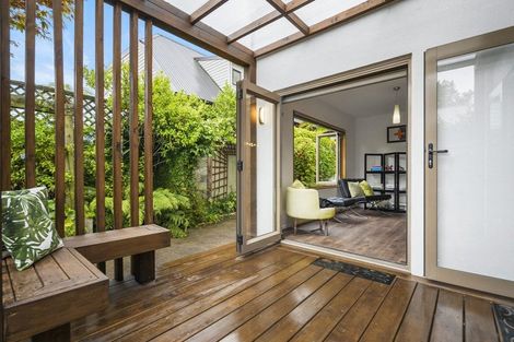 Photo of property in 33 Anglesea Street, Hamilton Central, Hamilton, 3204