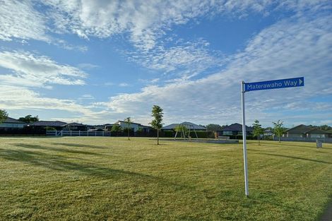 Photo of property in 25 Materawaho Way, Pyes Pa, Tauranga, 3112