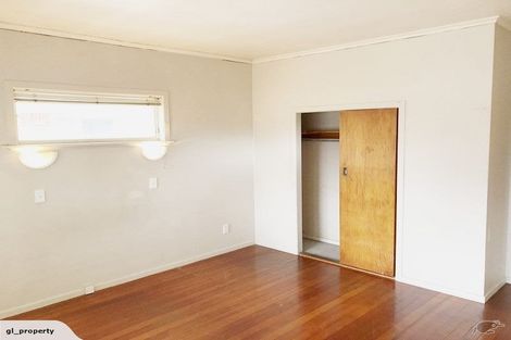 Photo of property in 2137 Great North Road, Avondale, Auckland, 0600