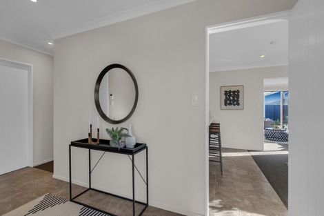 Photo of property in 25 Galatos Street, Rangiora, 7400