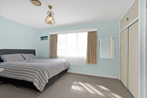 Photo of property in 13f York Crescent, Westown, New Plymouth, 4310