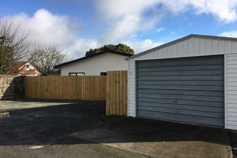 Photo of property in 2/141 Peverel Street, Riccarton, Christchurch, 8041