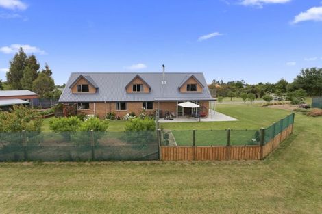 Photo of property in 25 Piako Drive, Darfield, 7571