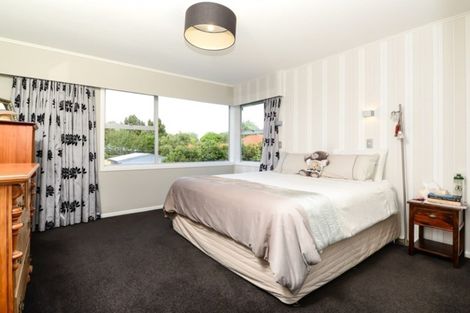 Photo of property in 145 Victoria Street, Cambridge, 3434