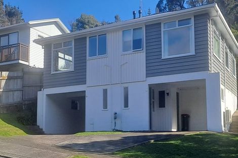 Photo of property in 5 Mulberry Street, Maungaraki, Lower Hutt, 5010