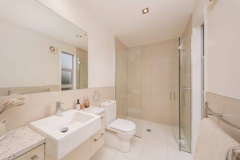 Photo of property in 72 Wai-iti Terrace, Bryndwr, Christchurch, 8052