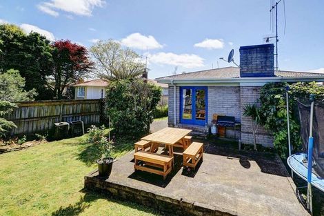 Photo of property in 1 Orelio Street, Hillcrest, Hamilton, 3216
