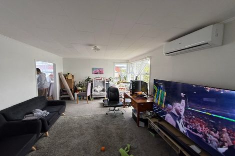Photo of property in 8 Appleby Place, Mangere East, Auckland, 2024