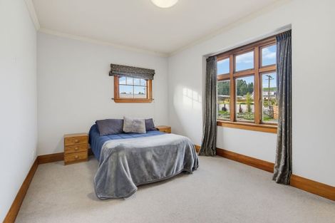 Photo of property in 30 Mccaughan Street, Browns, Winton, 9781