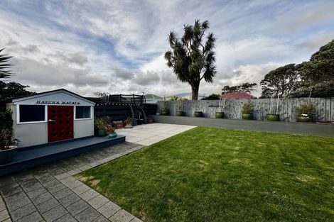Photo of property in 18 Cuba Street, Petone, Lower Hutt, 5012
