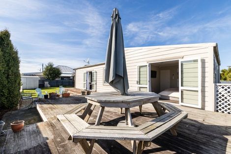 Photo of property in 2/807 Lyell Street, Akina, Hastings, 4122
