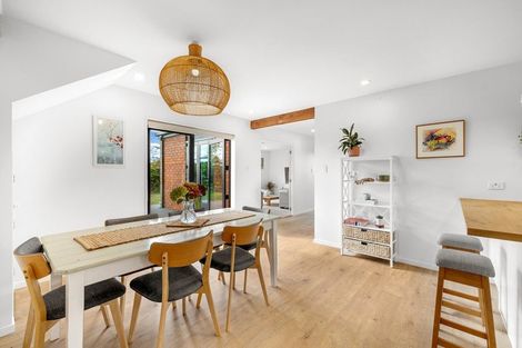 Photo of property in 20 Sheraton Place, Redwood, Christchurch, 8051