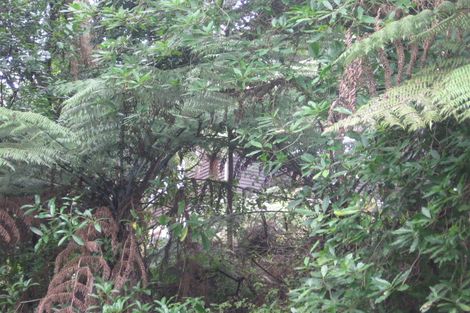 Photo of property in 404 Scenic Drive, Waiatarua, Auckland, 0612