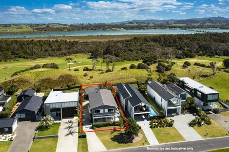 Photo of property in 36 Mangatawhiri Road, Omaha, 0986