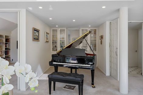 Photo of property in 39 Thornycroft Street, Fendalton, Christchurch, 8052