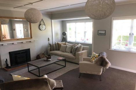 Photo of property in Mana Lodge, 125 Douglas Road, Poukawa, Hastings, 4178