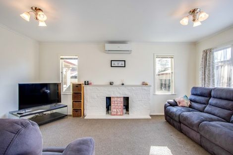 Photo of property in 24 Trinity Crescent, Pirimai, Napier, 4112