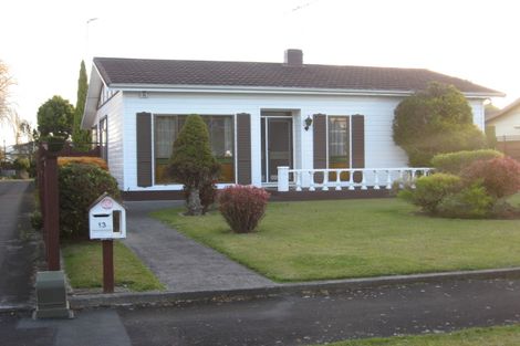 Photo of property in 13 Saint Olpherts Avenue, Hamilton East, Hamilton, 3216