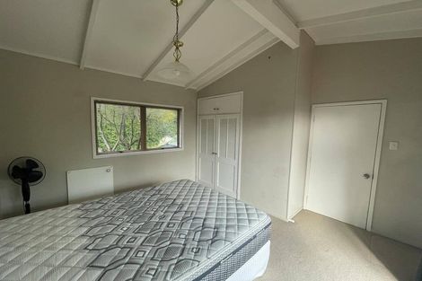Photo of property in 50a Sunnyside Road, Sunnyvale, Auckland, 0612