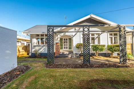 Photo of property in 4 Godwin Crescent, College Estate, Whanganui, 4500