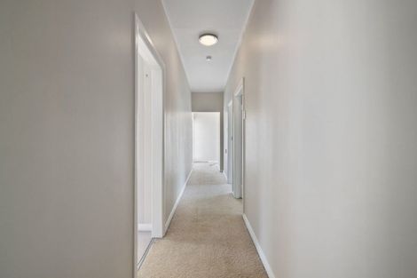 Photo of property in 19 Ongo Road, Hunterville, 4730