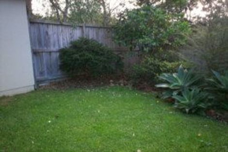 Photo of property in 11 Monkton Close, Greenhithe, Auckland, 0632
