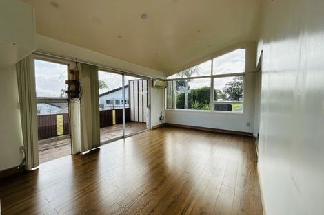 Photo of property in 24 Sunnyhill Crescent, Sunnyhills, Auckland, 2010