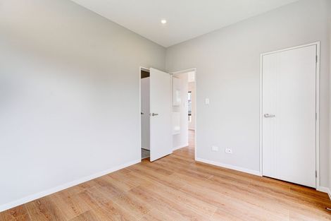 Photo of property in 25b Withers Road, Glen Eden, Auckland, 0602