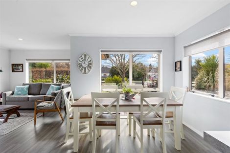 Photo of property in 7 Church Street, Oxford, 7430