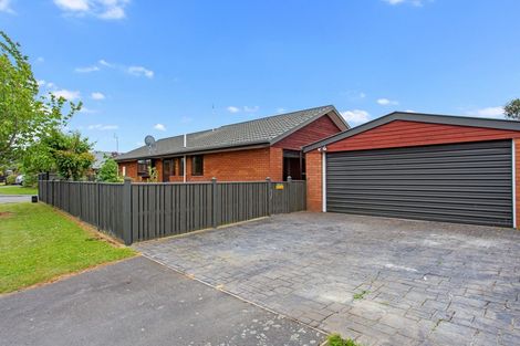 Photo of property in 82 Fairweather Crescent, Kaiapoi, 7630