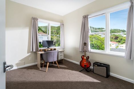 Photo of property in 7 Pimble Avenue, Karori, Wellington, 6012