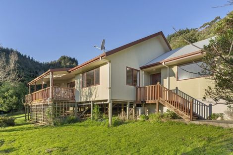 Photo of property in 35 Emerald Hills Road, Koputaroa, Levin, 5571