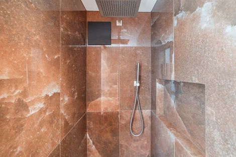 Photo of property in Elizabeth Height Apartments, 8 Elizabeth Street, Tauranga, 3110
