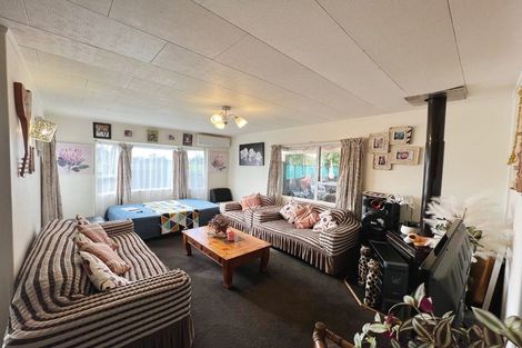Photo of property in 23 Beaufort Place, Papatoetoe, Auckland, 2025