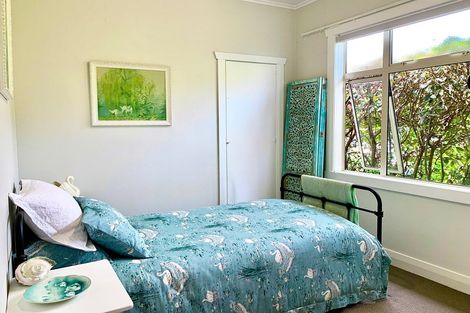 Photo of property in 2/104 Stanley Point Road, Stanley Point, Auckland, 0624