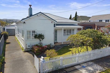 Photo of property in 4 Bristol Square, Hutt Central, Lower Hutt, 5010