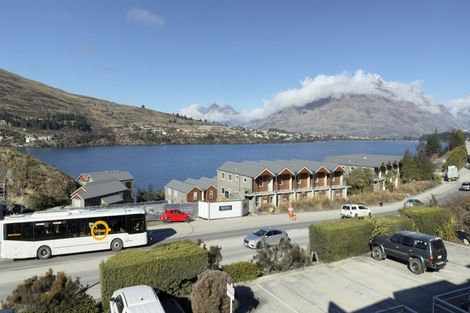 Photo of property in Remarkables Apartments, 12/658 Frankton Road, Queenstown, 9300