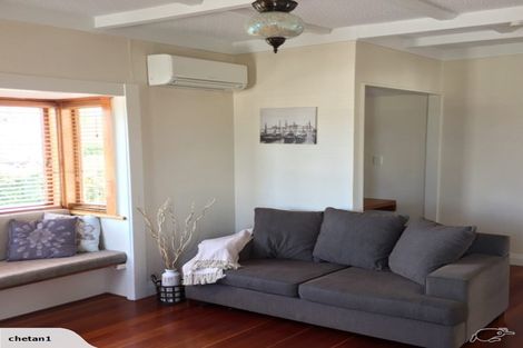 Photo of property in 36 Esmonde Road, Takapuna, Auckland, 0622