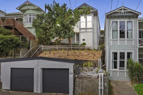 Photo of property in 19 Emerson Street, Berhampore, Wellington, 6023